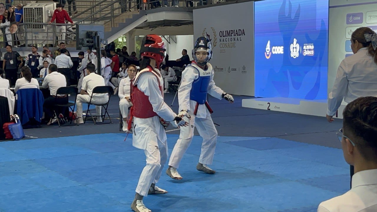 Zoé Valencia, la más joven de su categoría, conquista bronce en taekwondo
